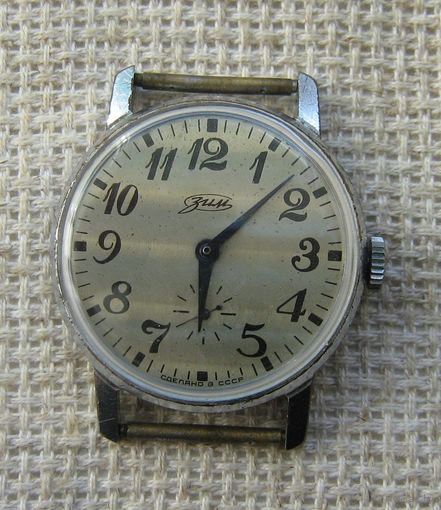 Часы. Зим 2602.