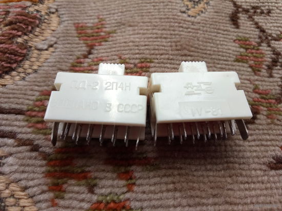 Переключатель ПД-2 2П4Н.