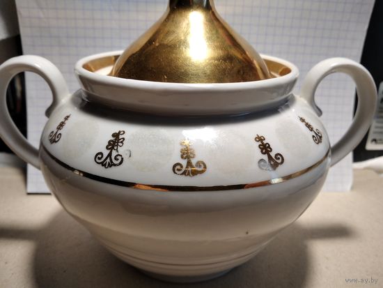 Сахарница фарфоровая.Городницкий фарфоровый з-д
