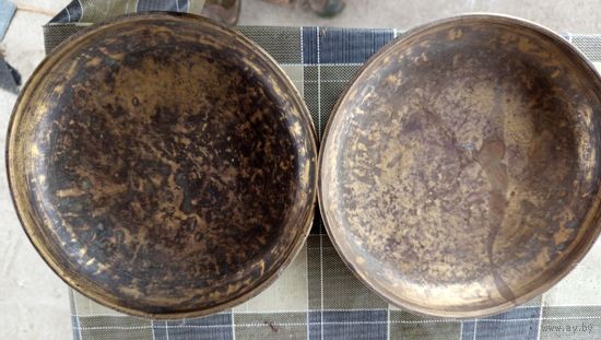 Чашки для весов.