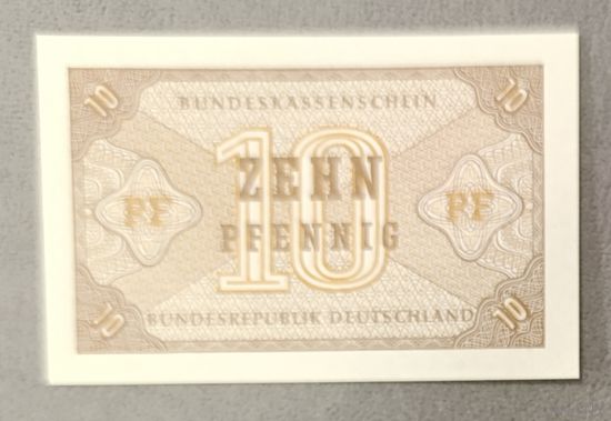 10 пфеннигов 1967 года - ФРГ - UNC