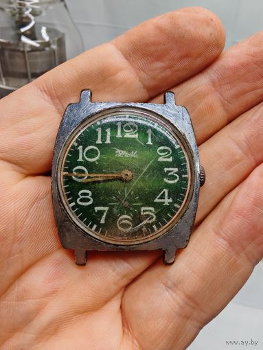 Часы зим рабочие