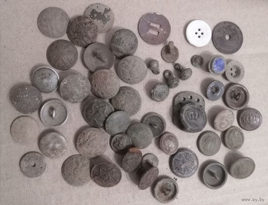 Пуговицы