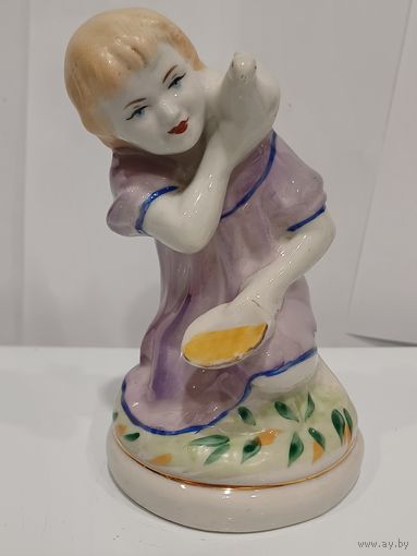 Все лоты с 1р.Девочка с голубем Раннее клеймо