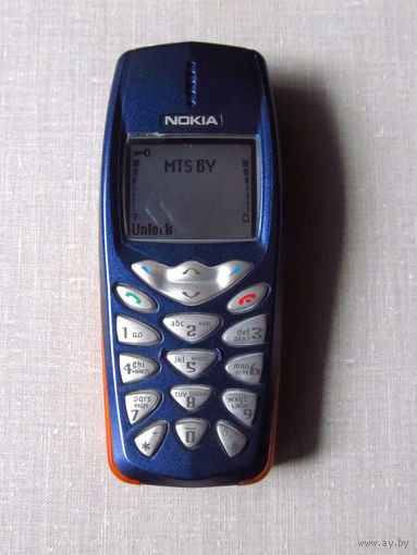 Настоящая капсула времени! Сотовый телефон Nokia 3510i В идеальном состоянии Работает отлично. Живая оригинальная батарея. Редкость! Только для любителей винтажных телефонов с деньгами.