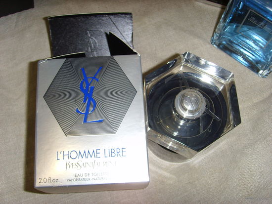 L'Homme Libre Yves Saint Laurent