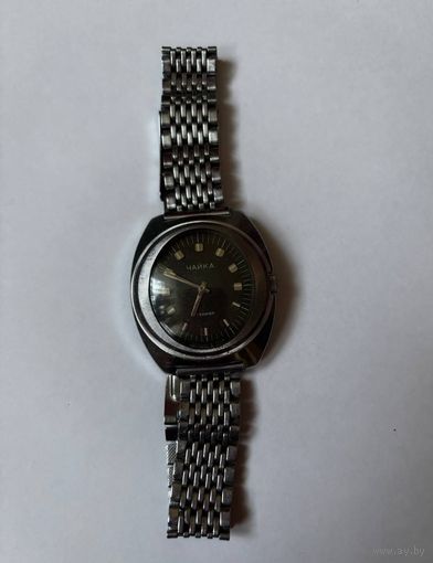 Часы чайка яйцо 2609н ссср,на ходу,с рубля