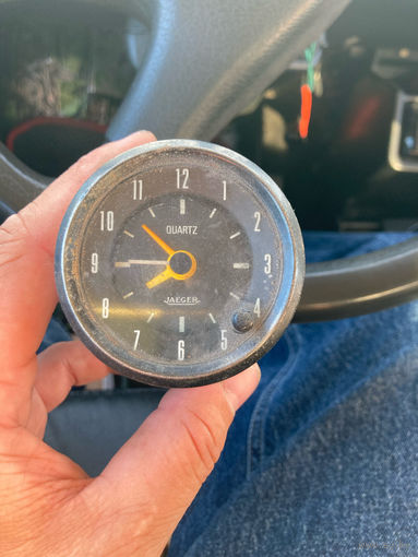 Часы автомобильные jaeger quartz