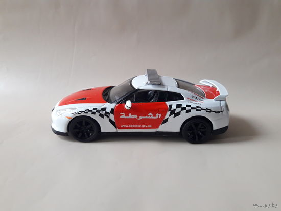 Nissan GT-R Деагостини 1:43 Обмен возможен Полицейские Машины Мира #14 Полиция Абу-Даби Deagostini
