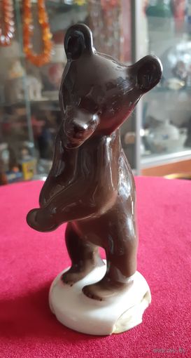 Статуэтка бурый Медвежонок, ЛФЗ. СССР