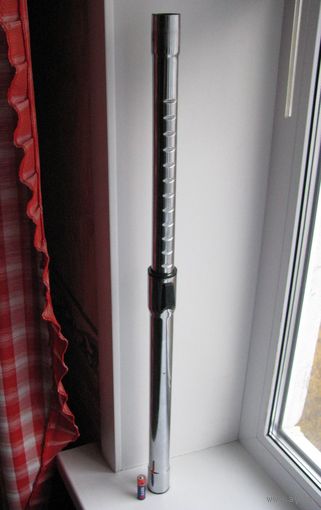 Труба пылесоса телескопическая хромированная .