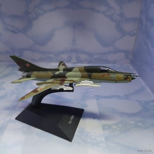 Модель самолёта Су-22