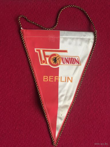 Вымпел ФК Унион Берлин