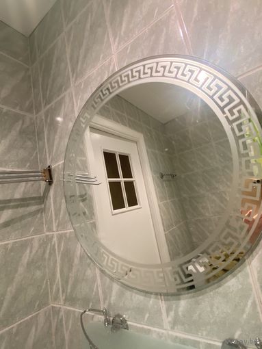 Зеркало настенное круглое