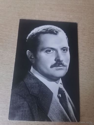 Актёр. Евгений Лазарев