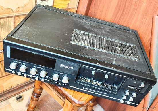 Кассетная дека. Маяк-233 стерео. Магнитофон приставка