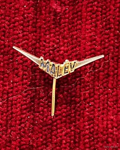 Эмблема авиакомпании Malev