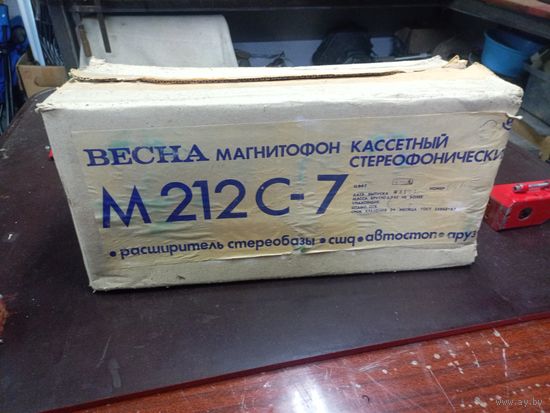 Магнитофон  "Весна 212 с7"