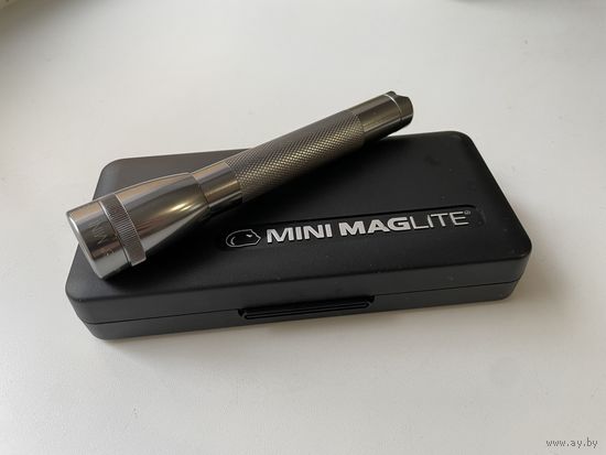 Фонарик Mini Maglite