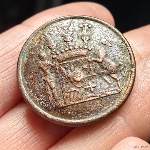 Пуговица ливрейная