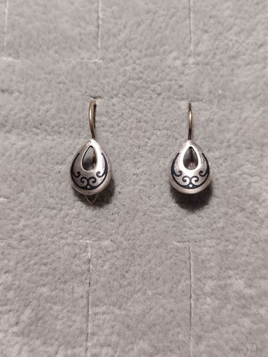 Серебряные серьги