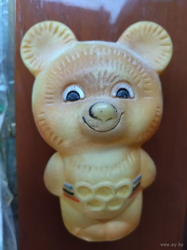 Мишка Олимпийский