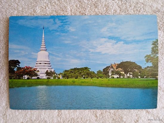 Таиланд, Бангкок. Вид Пхра Шримахатхарта