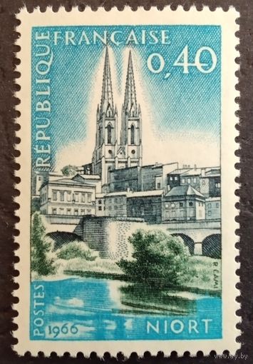 Франция. 1966г. Mi1547**. Туризм. Вид на Ниор.