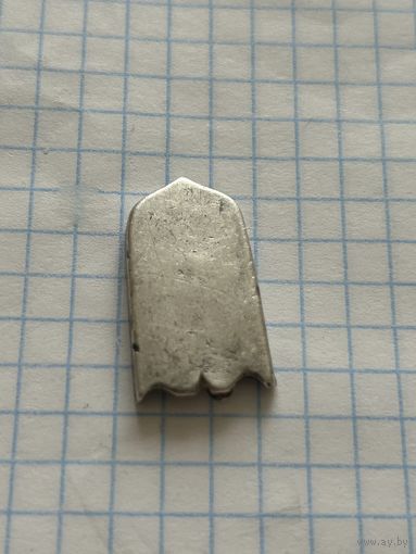 Старинный серебряный ременной наконечник