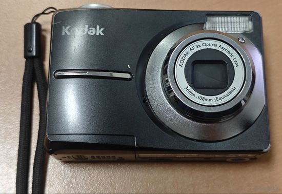 Фотоаппарат цифровой. Kodak c913. Исправный
