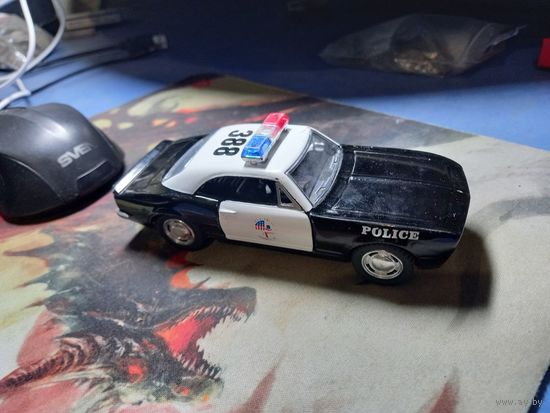 Модель автомобиля 1:37 Chevrolet Camaro police 1967
