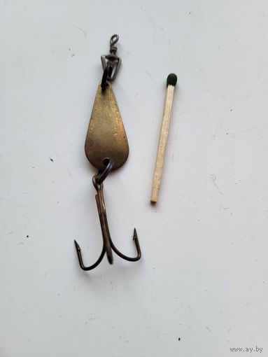 Блесна Невская-2 (Лепесток, Капля), завод ПО Блесна (бывший Завод пластмассовых спорттоваров г. Отрадное), СССР