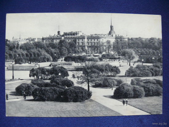 Фото Савина Г. (14), Марсово поле (по Ленинским местам), 1969, чистая.