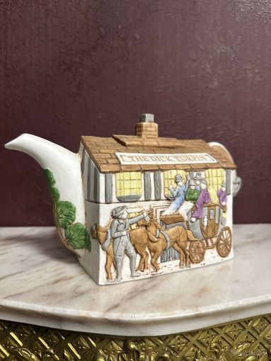 Очень красивый коллекционный чайник, Европа, клеймо, много лотов с рубля