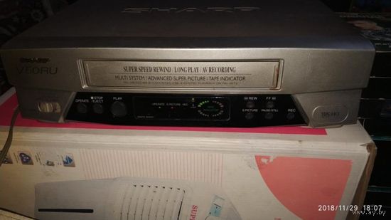 Видеомагнитофон  Sharp V50RU + коллекция VHS кассет