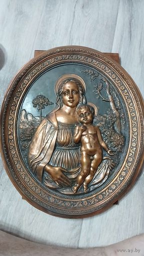 Мадонна с младенцем