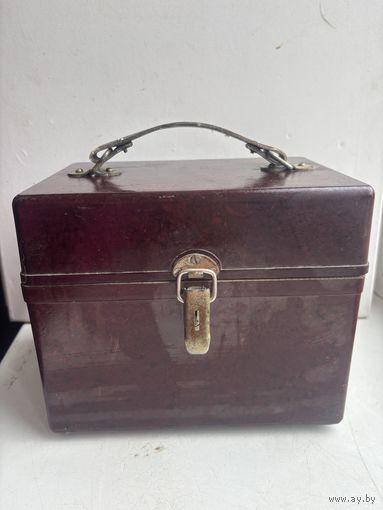 Мегаомметр М4101/4, произведенный в 1977 году?