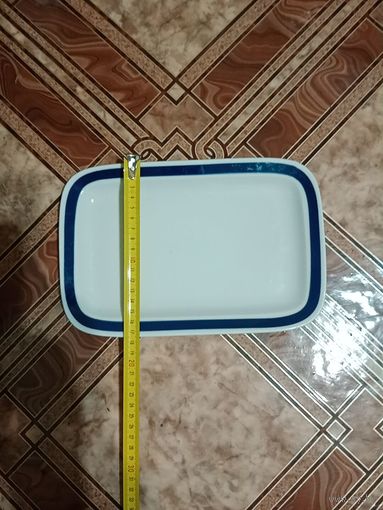 Блюдо фарфор Dishwasher Safe ГДР без сколов и трещин
