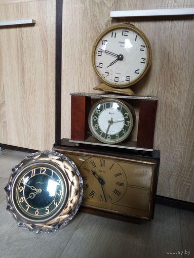 Часы СССР в ремонт.