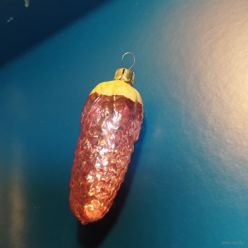 Елочная новогодняя игрушка СССР Шишка  рельефная  каталог