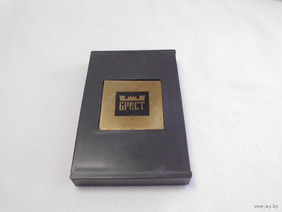 Значки в футляре СССР Брест 6 шт одним лотом