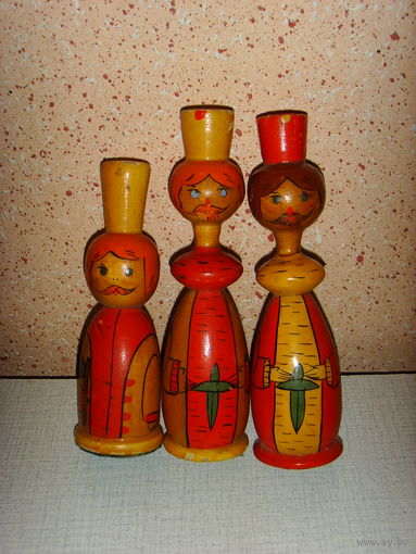 Фигурки деревянные СССР . Солдатики