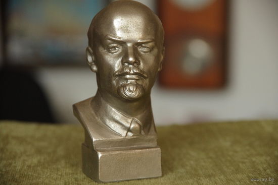 Бюст " Ленин "   авт. Мурзин "   12,5 см