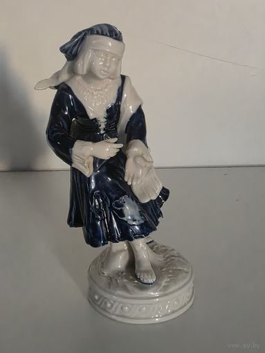 Юная девушка. Rudoltadt Volkstedt. Германия