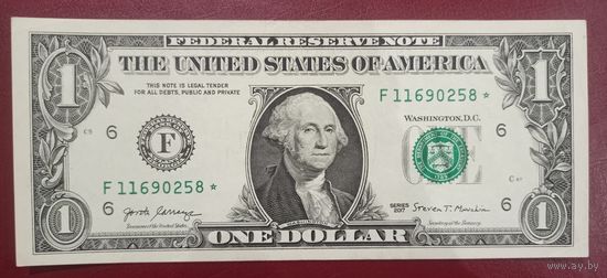 Торг! 1 доллар США 2017 года со звездой (банкнота замещения)