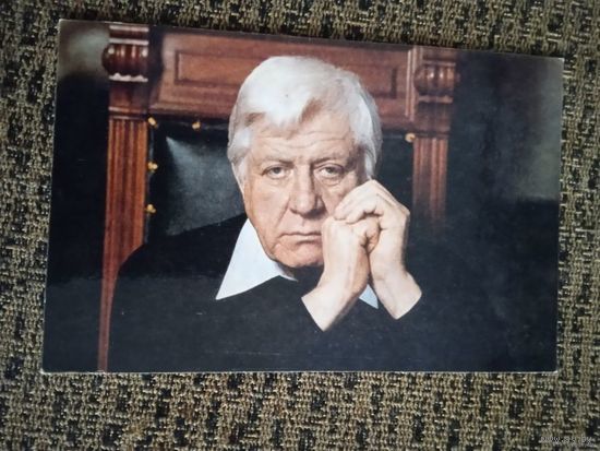 АКТЕР. Игорь Владимиров.
