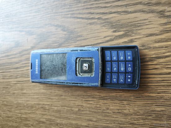 Мобильный телефон Самсунг J600E Аукцион 7 дней Старт с 3 Бел. руб.  Работоспособность неизвестна.