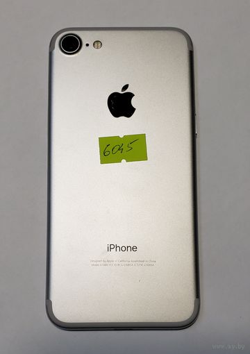 Телефон Apple iPhone 7. 6045. Корпус