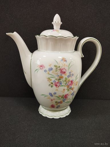 Чайник фарфоровый Летний сад, объём 2.3 л. Германия