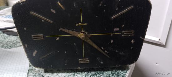 Часы Маяк